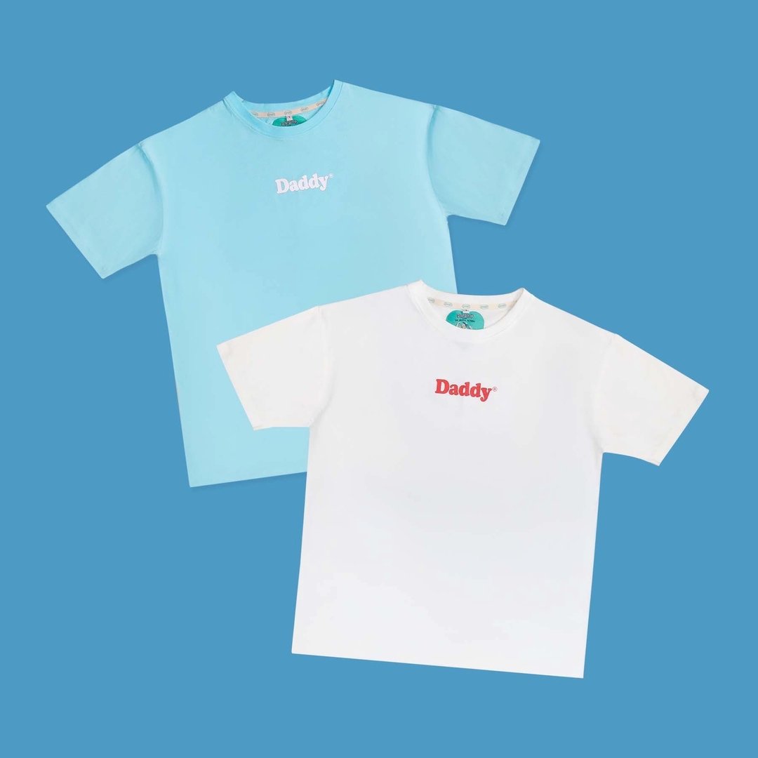 DADDY | House Party Oversize T-shirt 中性风格 Oversize T-shirt - 女装 T 恤 - 其他材质 