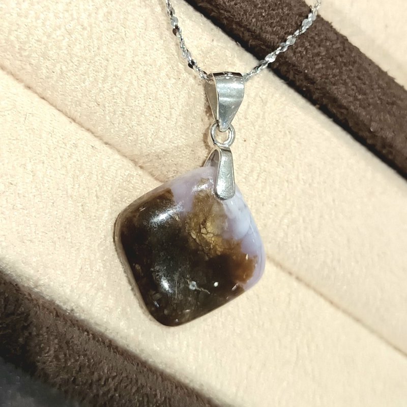 玉坠 造型玉坠 台湾紫玉雪花玉/中性设计 - 项链 - 玉石 紫色