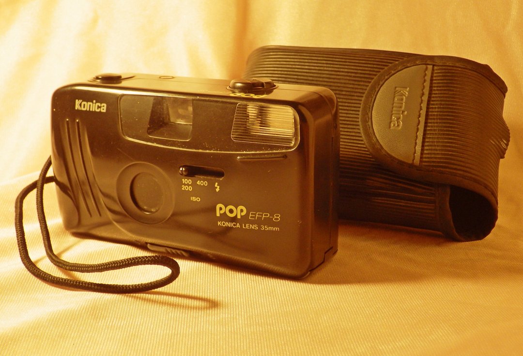 KONICA POP EFP-8 35 毫米胶片紧凑型相机闪光灯复古测试作品 - 相机 - 其他材质 黑色