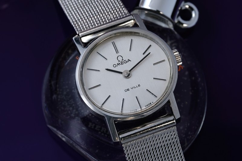 Omega De Ville 1970s cal.630 vintage 三针 立体时标 欧米茄 女 - 女表 - 不锈钢 银色