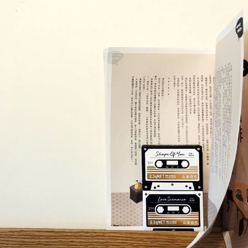 【绝版倒数】润唇显色 小巧好携带 M0915南瓜色 台湾本岛单件包邮 - 唇彩/颊彩 - 其他材质 红色