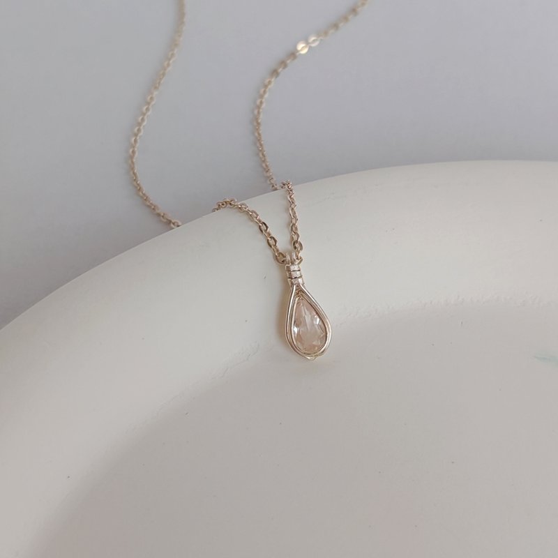 刻麵粉水晶吊墜 切面天然粉晶項鏈 小顆手工純銀水晶鎖骨項鍊 - 项链 - 半宝石 