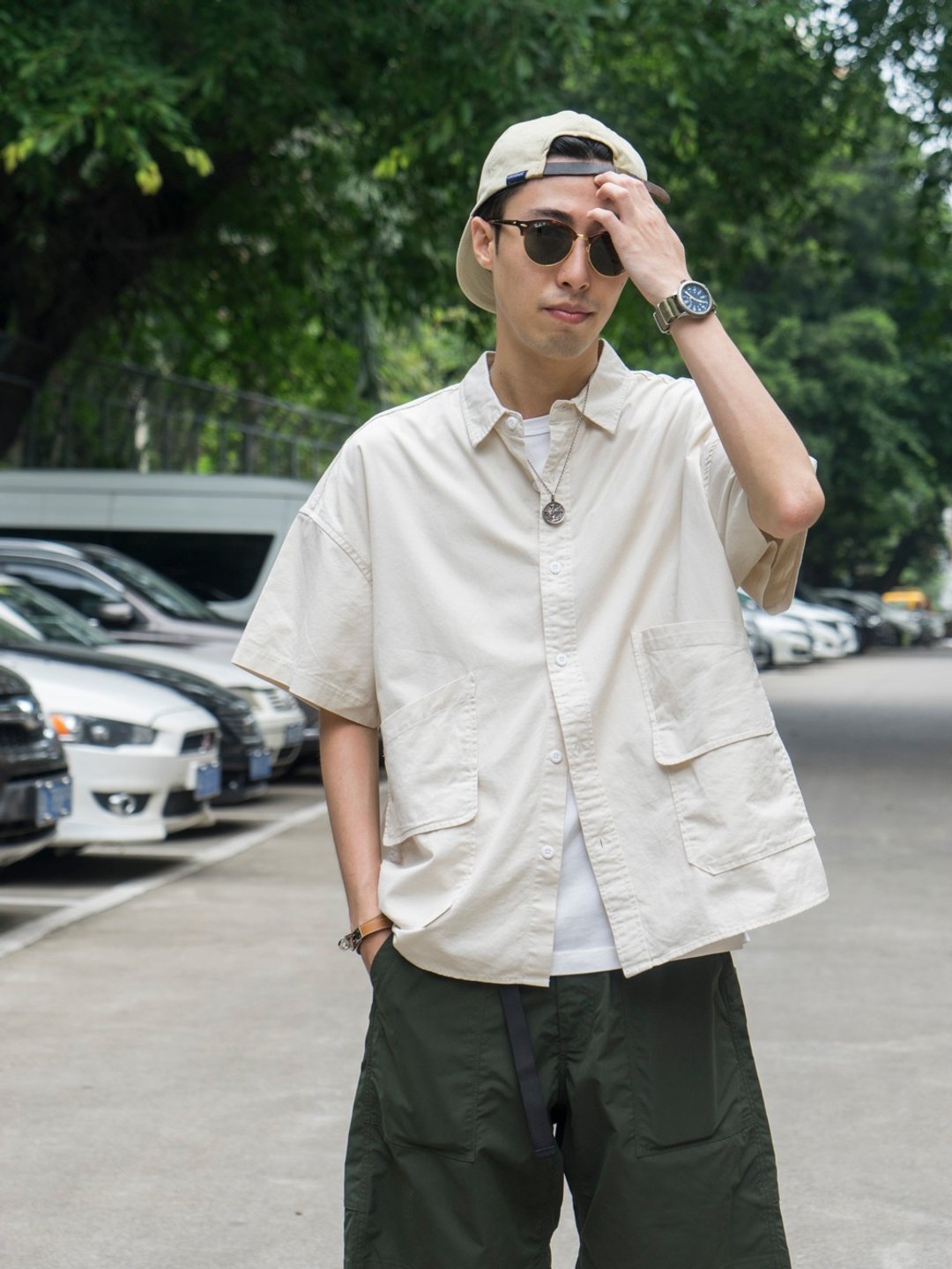 SHIRTS 夏季日系休闲多口袋设计短袖衬衫 百搭款 宽松剪裁 - 男装衬衫 - 棉．麻 卡其色