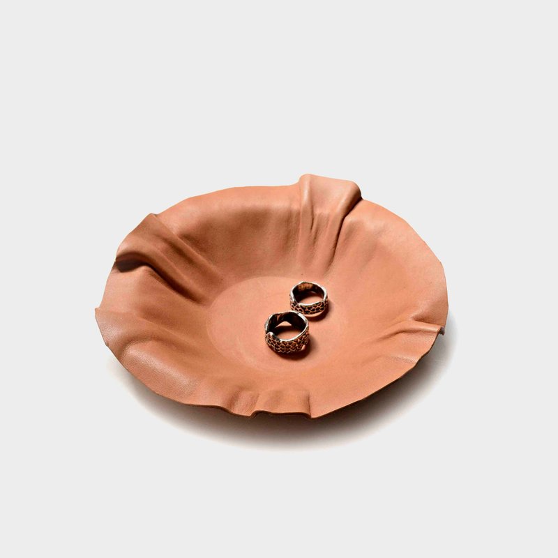 【艺术家的管家】原色植鞣牛皮置物盘 皮革置物盒 托盘 leather trays 饰品盒 定制刻字当入厝礼物 新婚礼品 - 收纳用品 - 真皮 卡其色