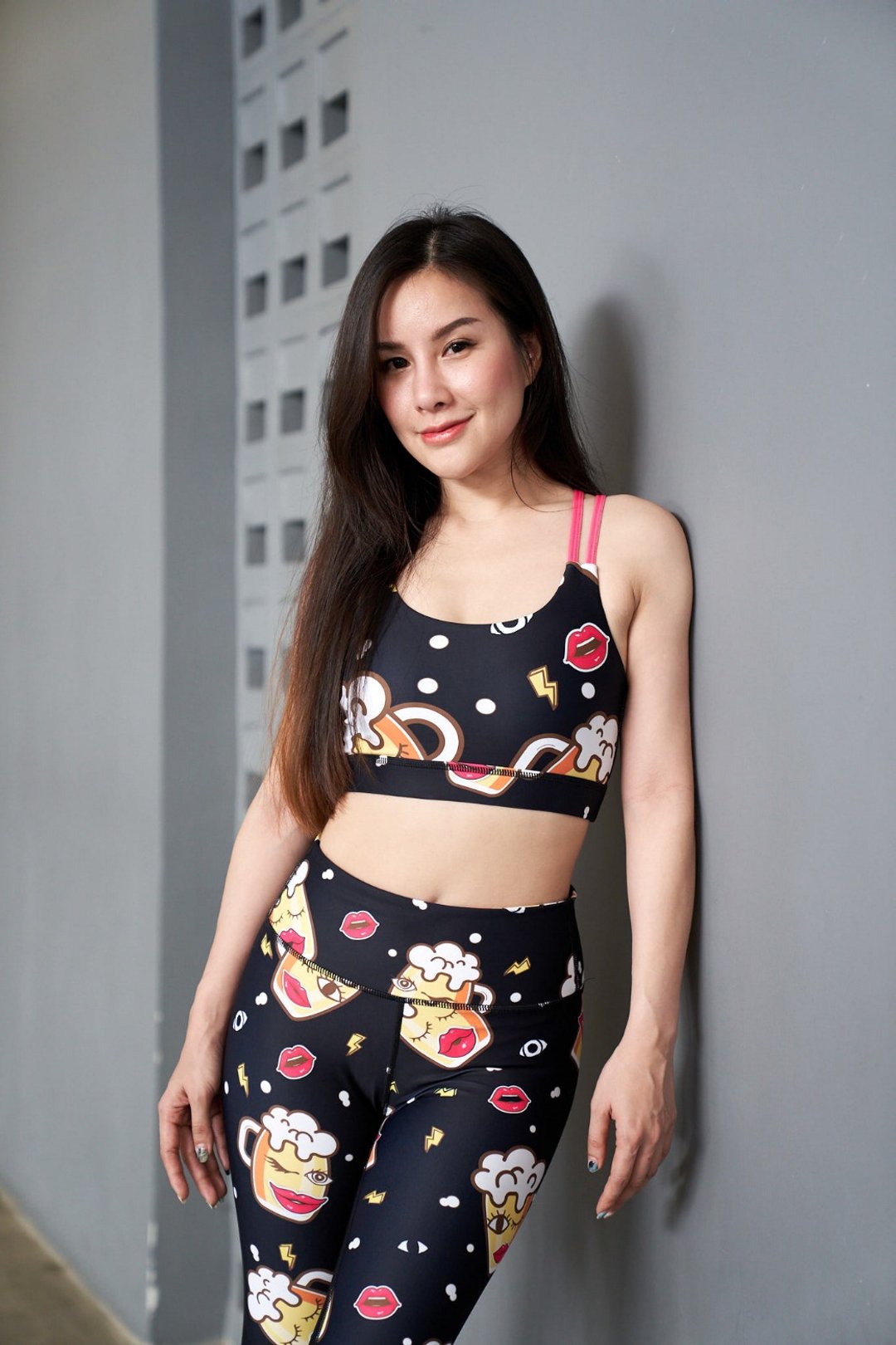 FreshLemon Sport Bra - Beer Lover (Black) - 女装运动衣 - 其他人造纤维 