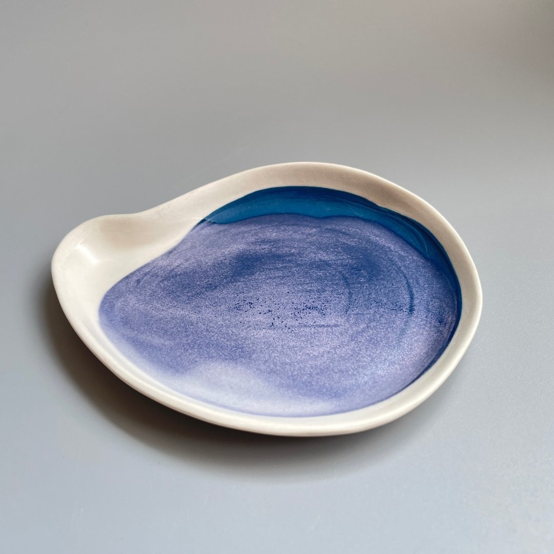 @studio_florero 湖泊 浅盘 点心盘 饰品盘 - 盘子/餐盘/盘架 - 陶 蓝色