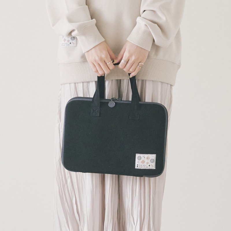 11寸iPad收纳包-手提款/I系列/深邃黑 - 平板/电脑保护壳 - 棉．麻 黑色