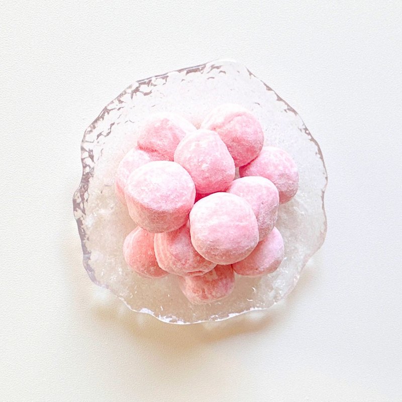 英国传统糖 |  Chewy Strawberry Bon Bons 草莓碰碰软糖 - 零食/点心 - 其他材质 粉红色