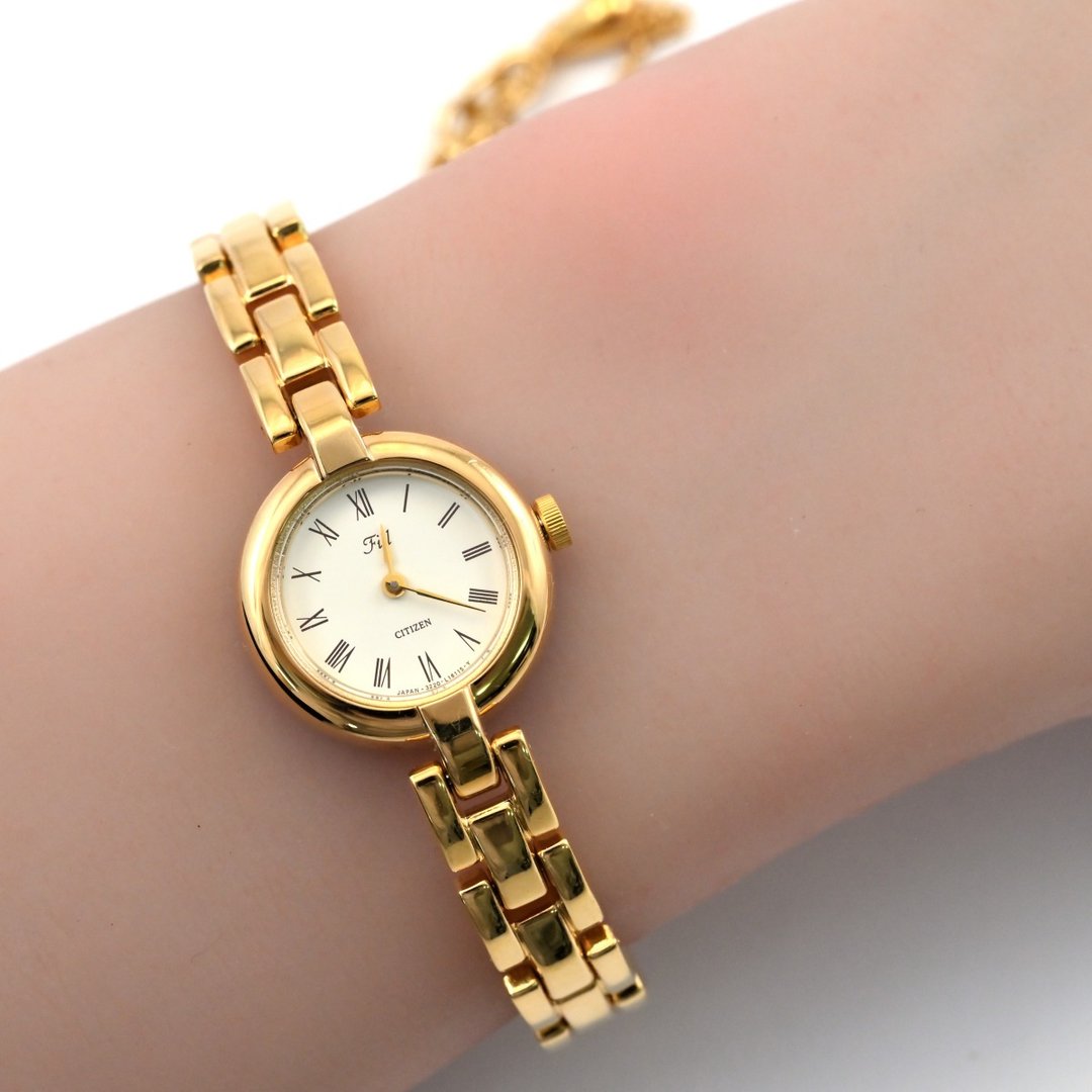 包邮 CITIZEN Fill 3220-L08301 象牙色表盘女士石英表 古董表 复古表 日本直销 - 女表 - 不锈钢 金色