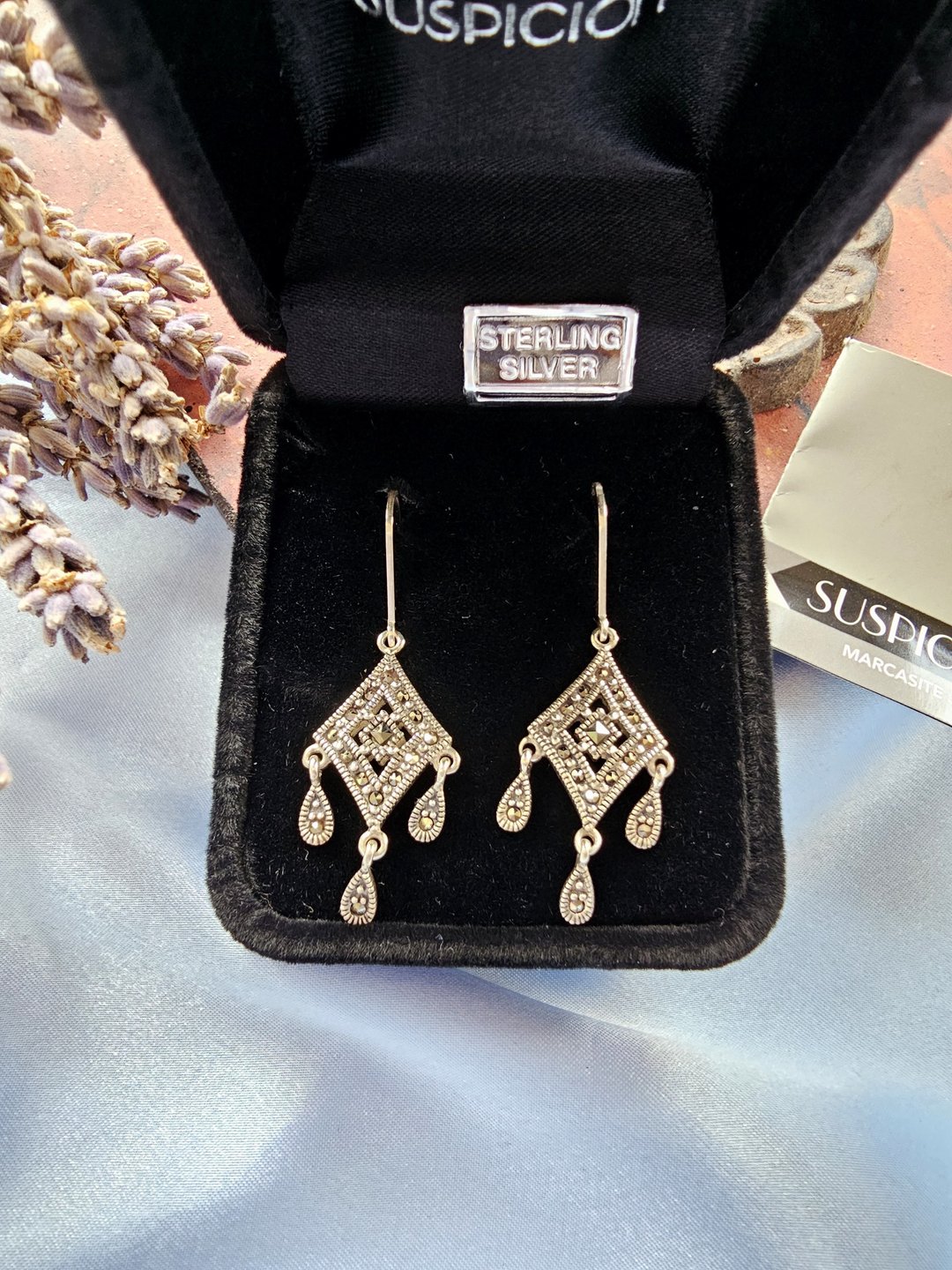 925纯银密镶菱形白铁矿水滴吊坠针式耳环/珠宝首饰/Jewelry - 耳环/耳夹 - 纯银 