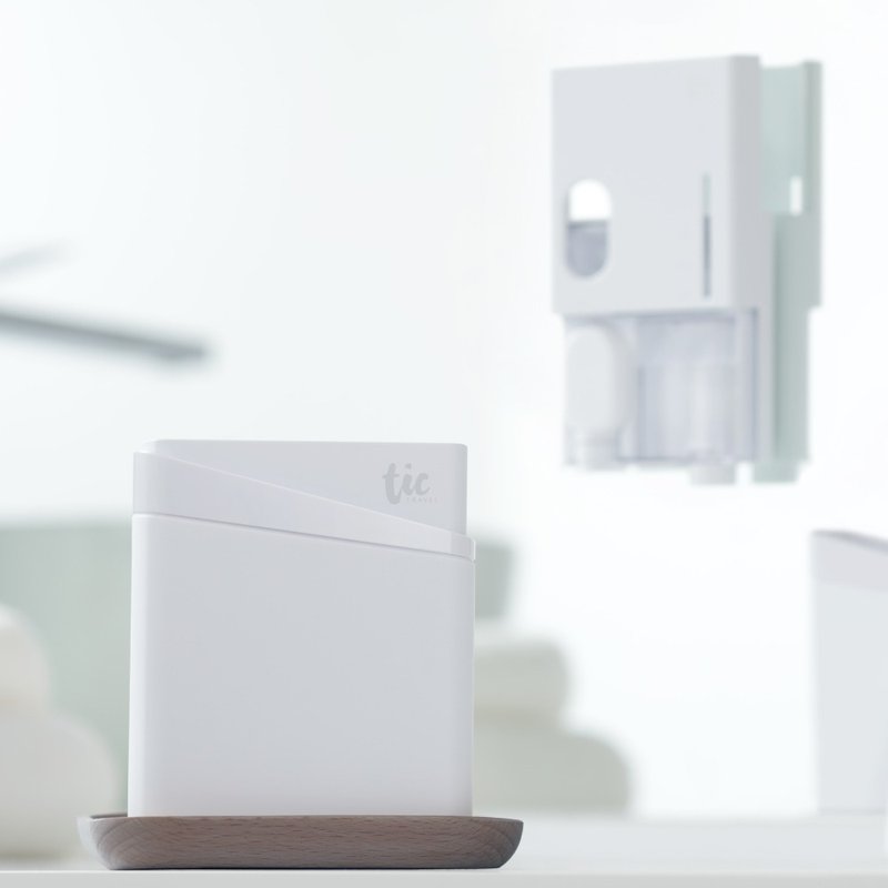 【出差首选】TIC ORAL CARE 旅行清洁用品组 - 3色可选 - 卫浴用品 - 塑料 多色