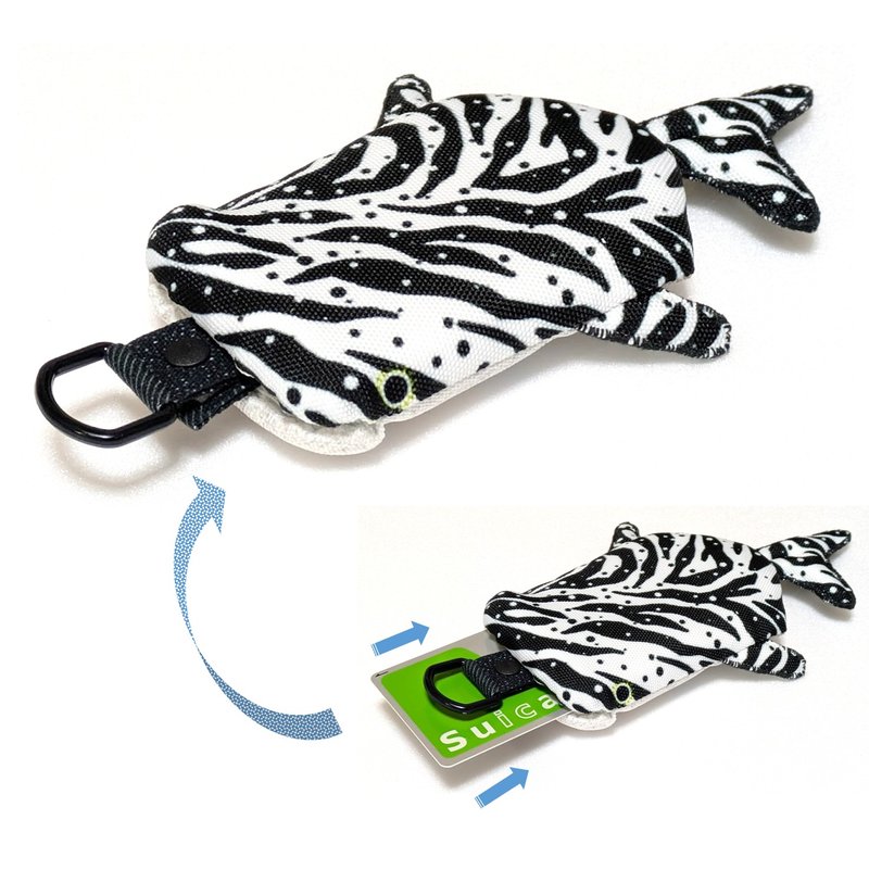 带卷轴的通行证盒、卡盒、月票、鲸鲨 - 证件套/卡套 - 棉．麻 灰色