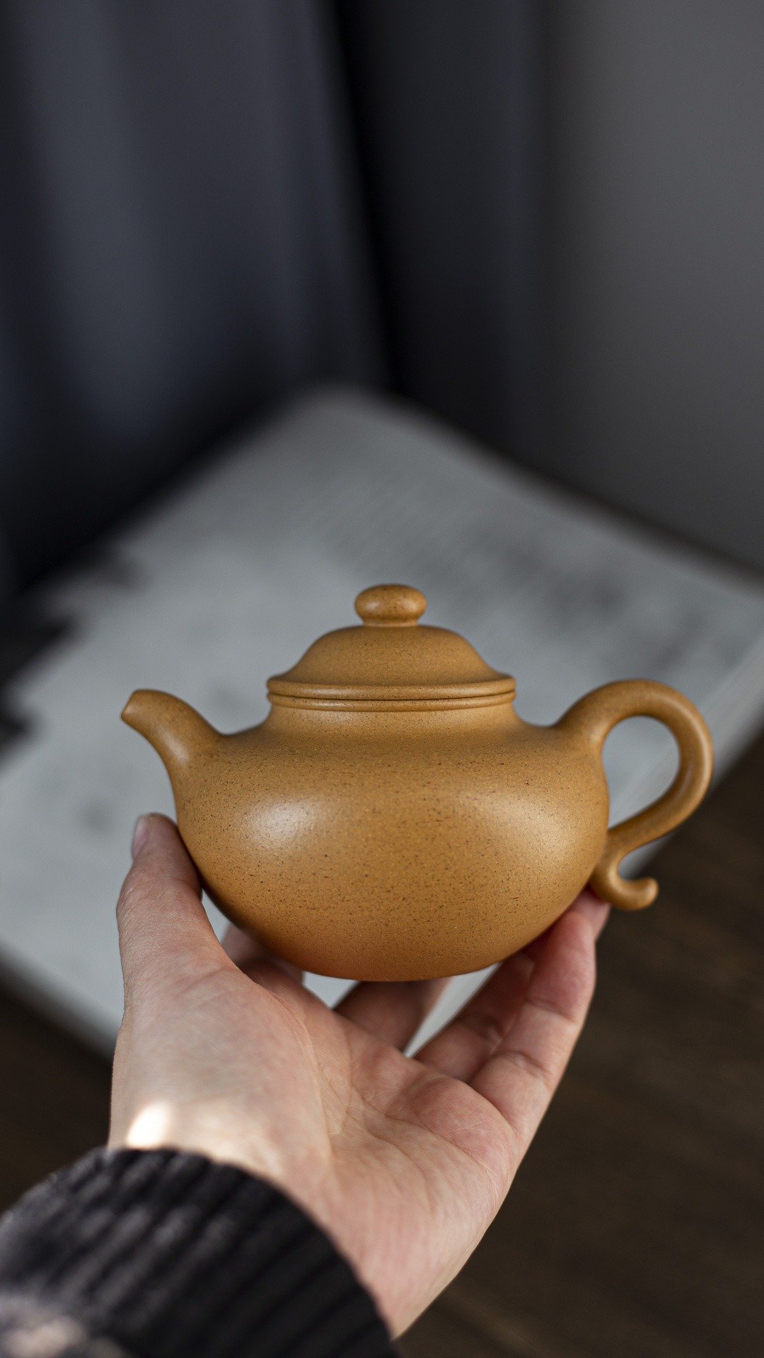 莲子 全手工 260cc 原矿极品黄金段 正宗润泽 器型正宗 稳重大 - 茶具/茶杯 - 陶 灰色