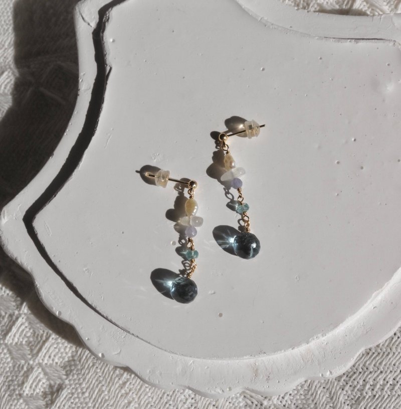 上帝打翻的牛奶湖 - 耳环/耳夹 - 半宝石 金色