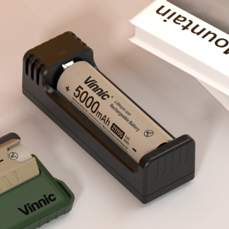 Vinnic 锂离子电池充电器 (适用于 Vinnic 21700 可充电锂电池) - 充电宝/传输线 - 塑料 黑色