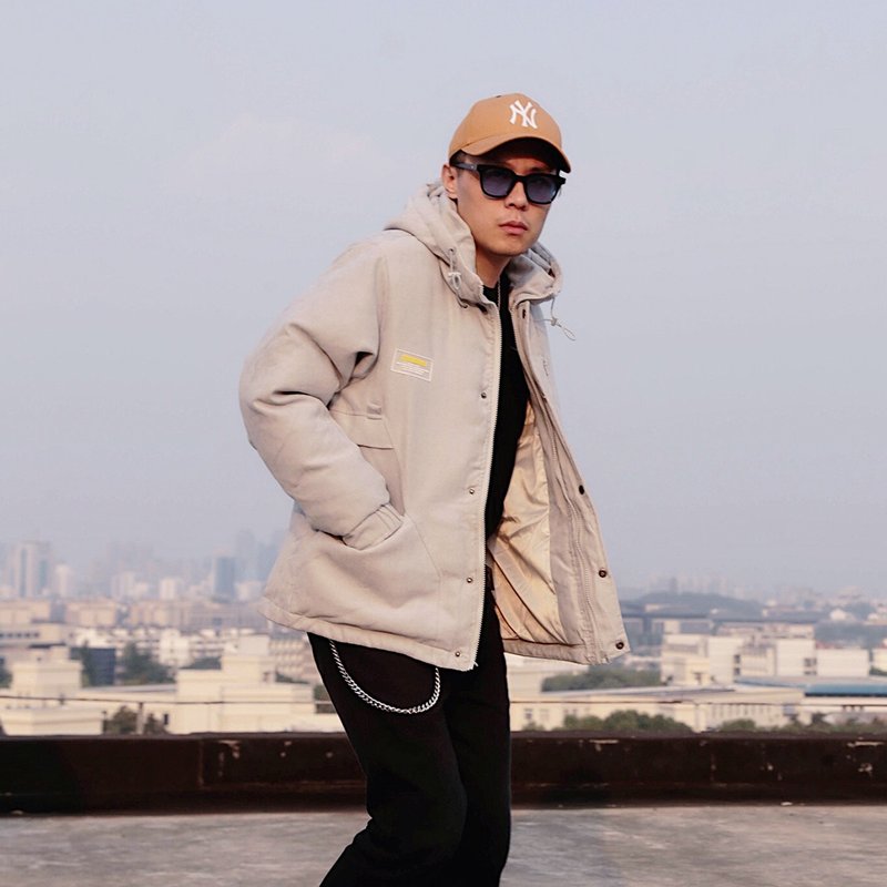 JANWONG 连帽棉衣日系复古保暖棉服男休闲外套 - 男装外套 - 棉．麻 多色