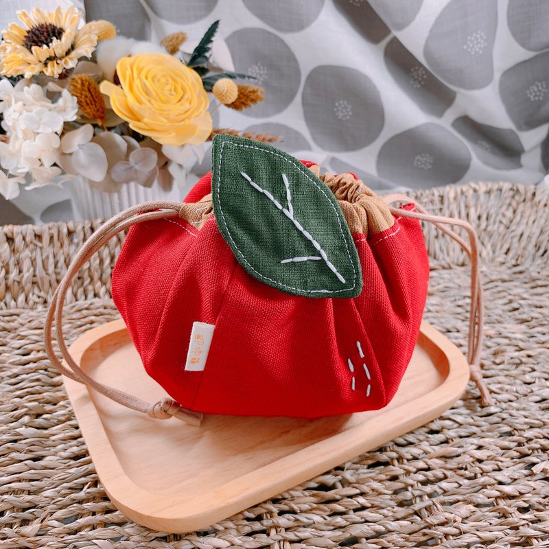 圆滚滚苹果-宽口束口袋 - 化妆包/杂物包 - 棉．麻 红色