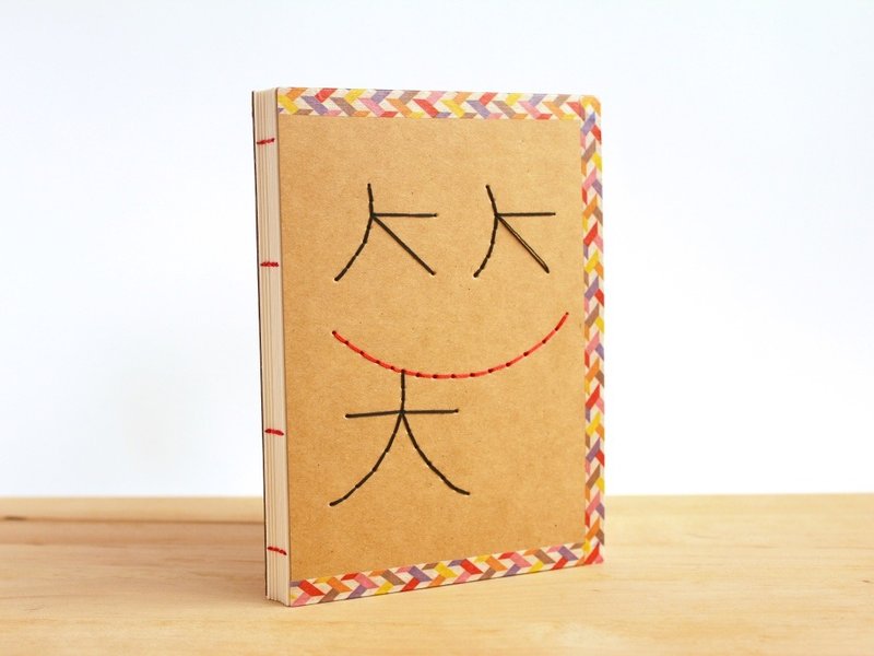Handmade A6 Notebook - The Smizing Man  (手工缝制小本子 － 笑人） - 笔记本/手帐 - 纸 咖啡色