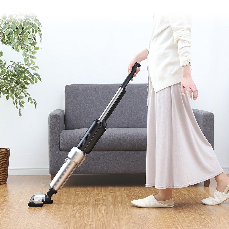 日本IRIS 二刀流。3倍气旋侦测灰尘无线吸尘器 IC-SLDCP5 - 吸尘器 - 塑料 银色