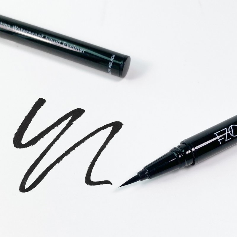 流星眼线- Black - 眼/眉部彩妆 - 其他材质 黑色