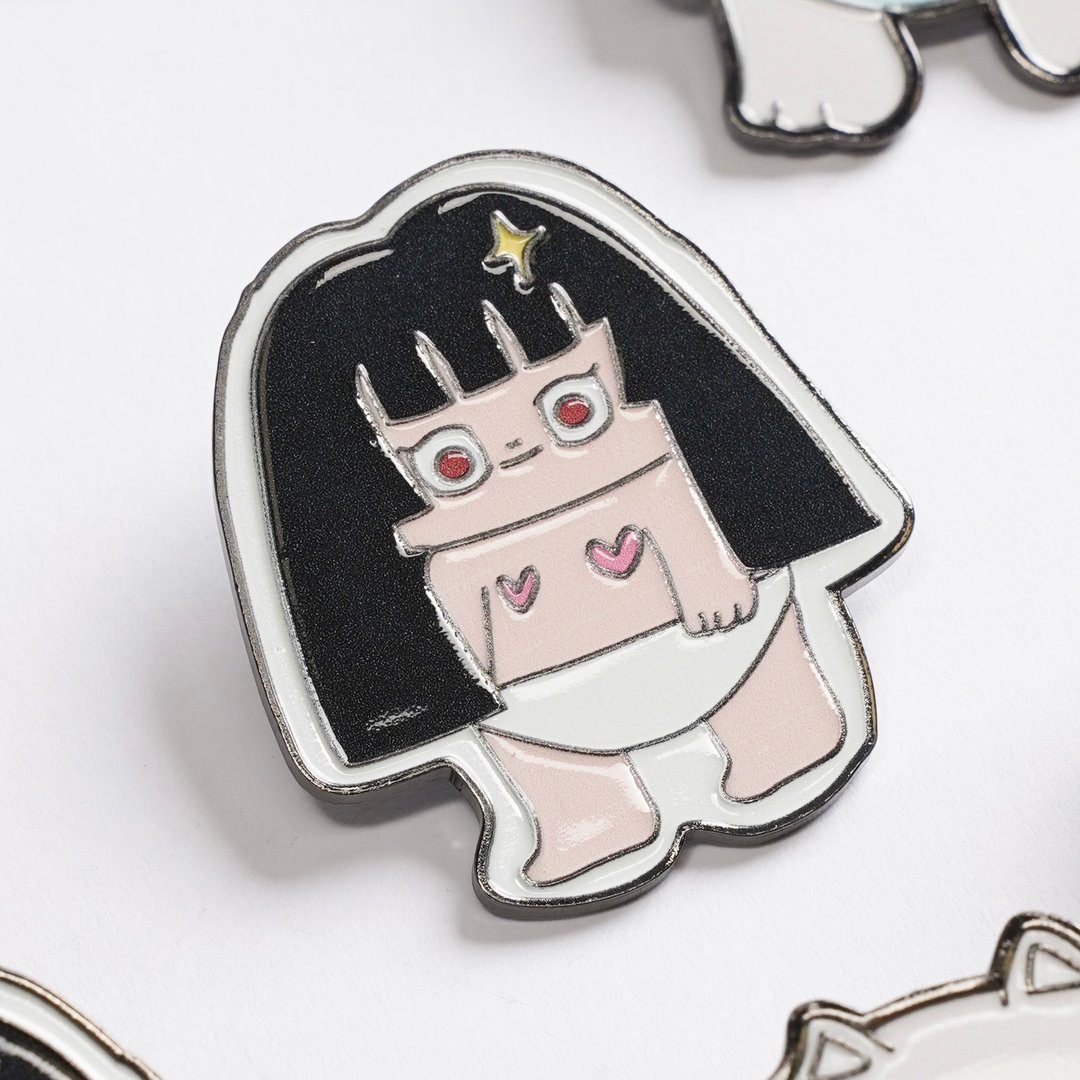 HanHan穿着内裤的憨憨子 pin 胸章 - 徽章/别针 - 其他金属 