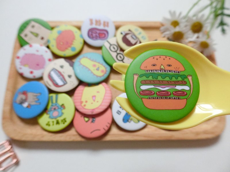 牙套汉堡(再版)/马口铁徽章胸章 - 徽章/别针 - 塑料 绿色