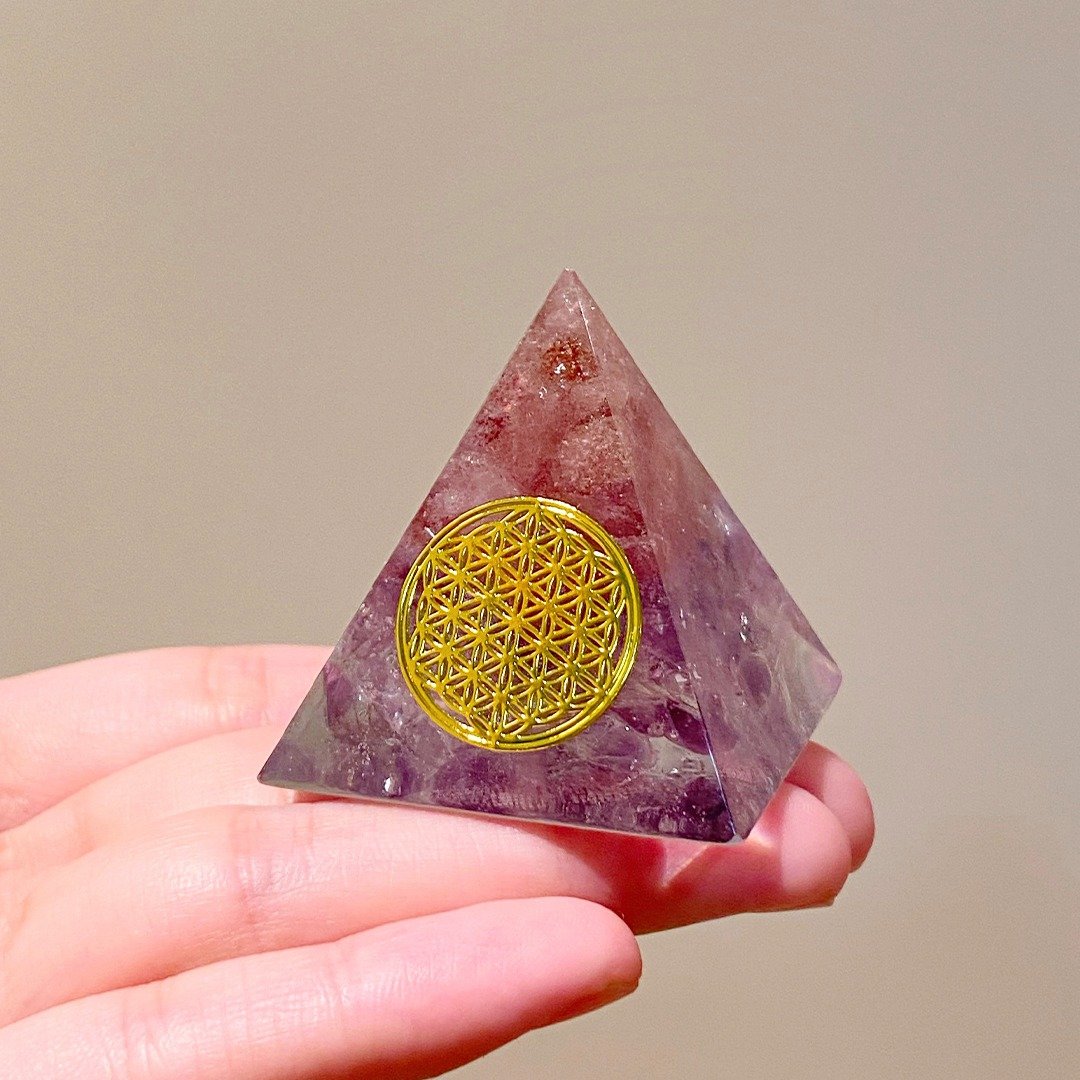 【草莓晶+浅紫晶】奥根能量塔Orgonite (6cm/5cm/4cm) - 摆饰 - 水晶 
