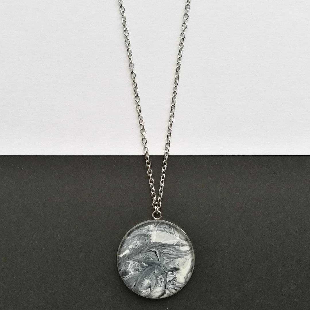CHEW 'N' GIAM | Hand Painted Necklace [Marble Series] - 项链 - 纸 