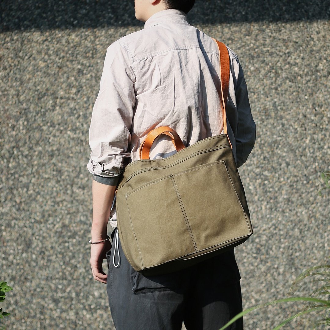 大容量托特包/通勤包/侧背包-日本特制帆布 防泼水 军绿色 - 侧背包/斜挎包 - 棉．麻 绿色