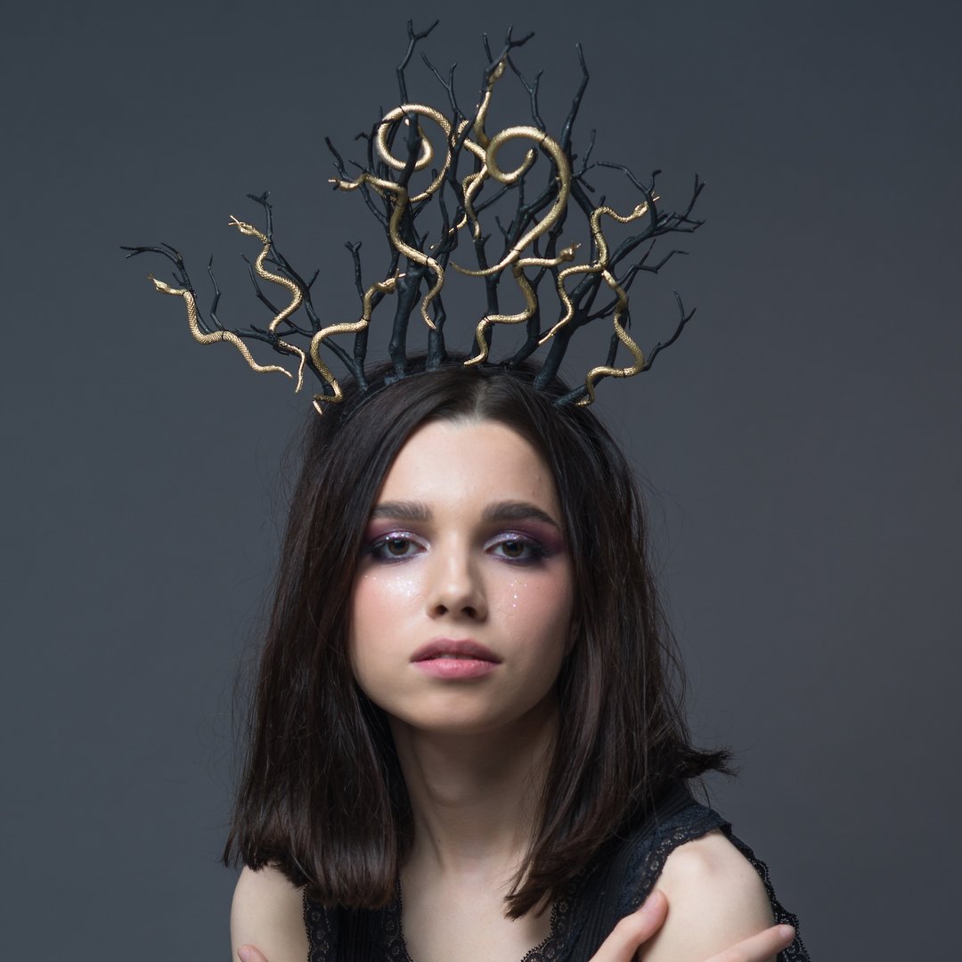 Medusa headpiece Gothic headpiece Goddess costume Branches Halloween cosplay - 发饰 - 其他材质 黑色