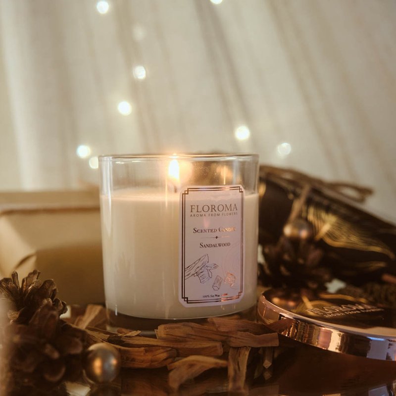 檀木香薰蜡烛 Sandalwood Scented Candle - 蜡烛/烛台 - 其他材质 白色
