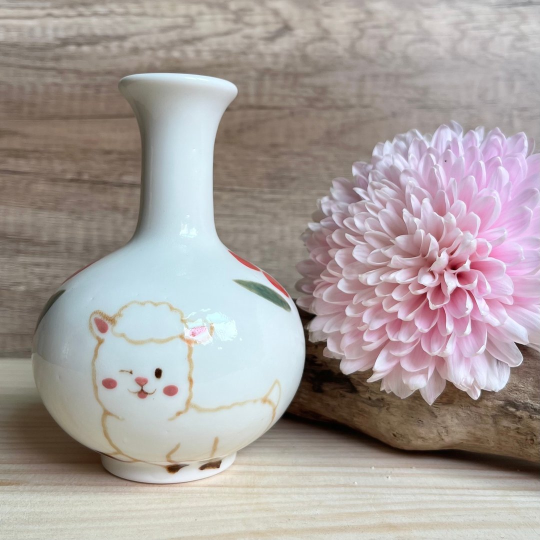 A Lu 笑咪咪 羊咩咩陶花瓶/摆饰/礼物 原创手绘 - 花瓶/陶器 - 陶 多色
