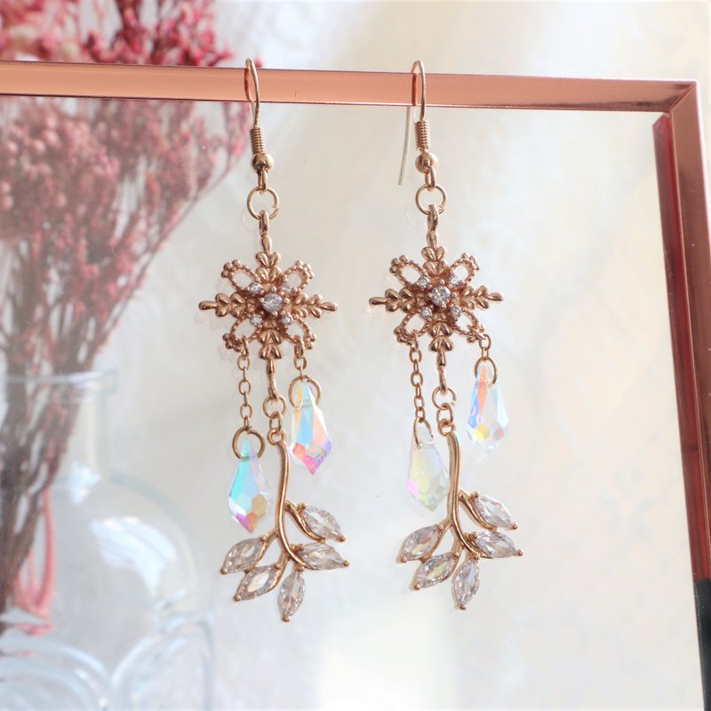 【气质 l 婚嫁系列】十字星雪花 美人鱼尾形树藤 防敏感耳环 - 耳环/耳夹 - 其他金属 金色