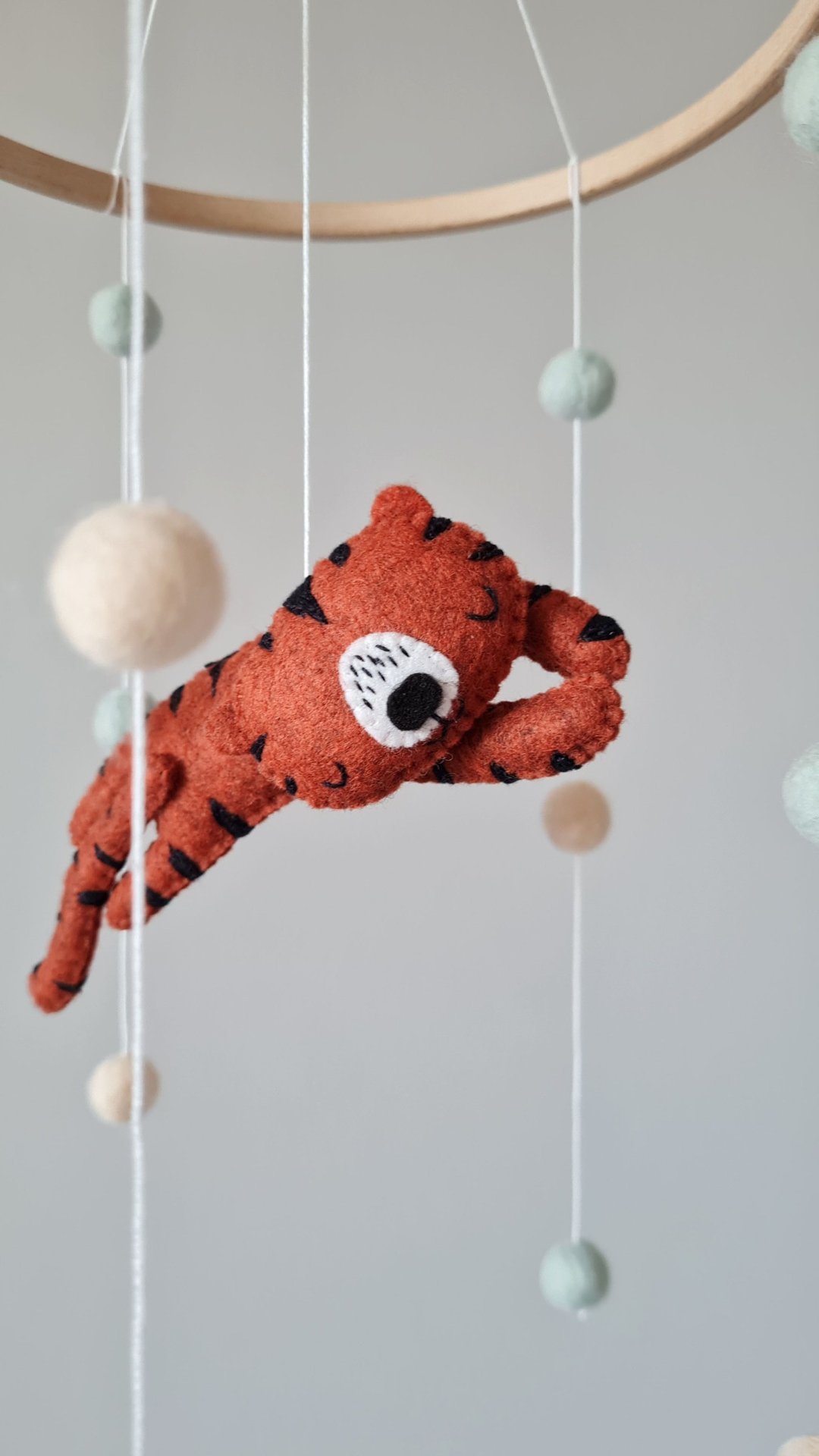 Red tiger baby mobile, Pom pom hanging decor, Crib toys, Newborn - 玩具/玩偶 - 其他材质 红色