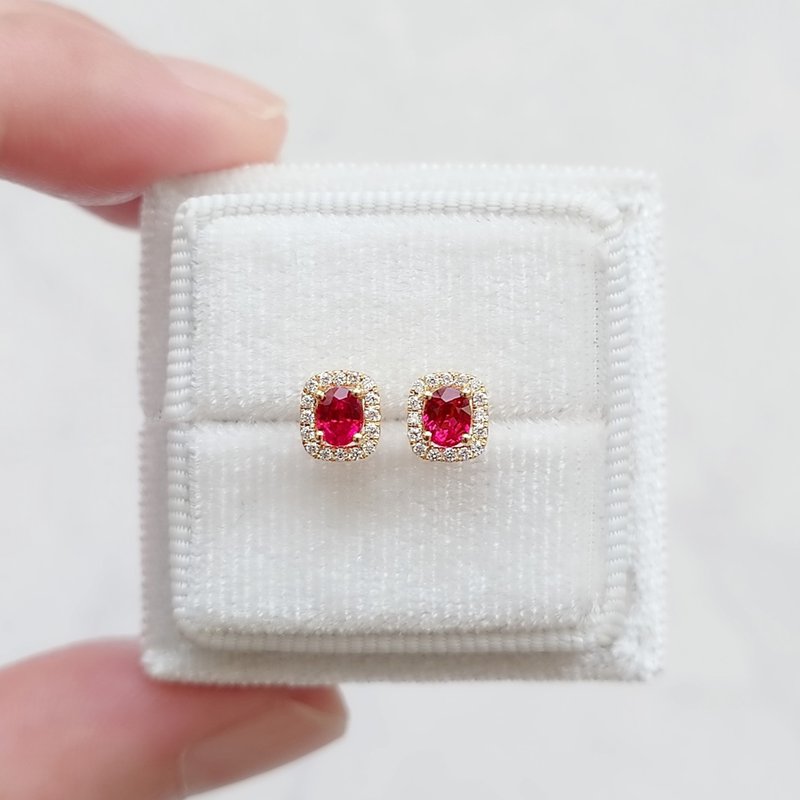限量现货 - 天然椭圆形红宝 镶钻 纯 18K 黄金耳钉 0.50ct 小华丽 - 耳环/耳夹 - 宝石 红色