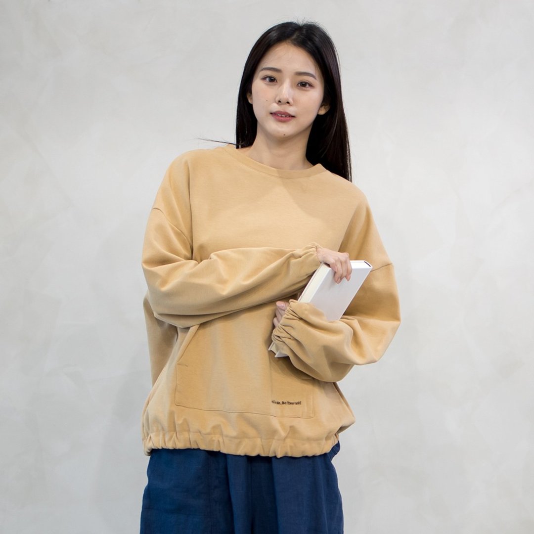 【Simply Yours】大口袋刺绣logoT 卡其F - 女装上衣 - 棉 卡其色