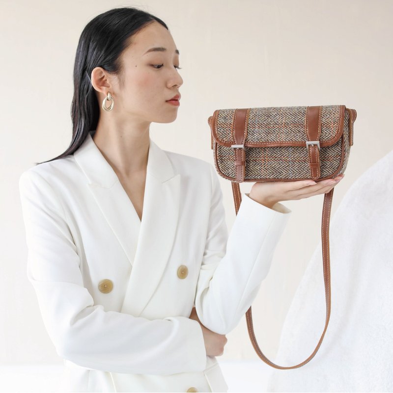 Julychagall 哈里斯粗花呢Harris Tweed羊毛单肩包女 复古邮差包 - 手提包/手提袋 - 羊毛 