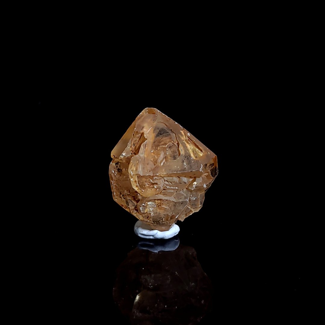 【红泥骸骨】- 780 - 其他 - 水晶 黑色