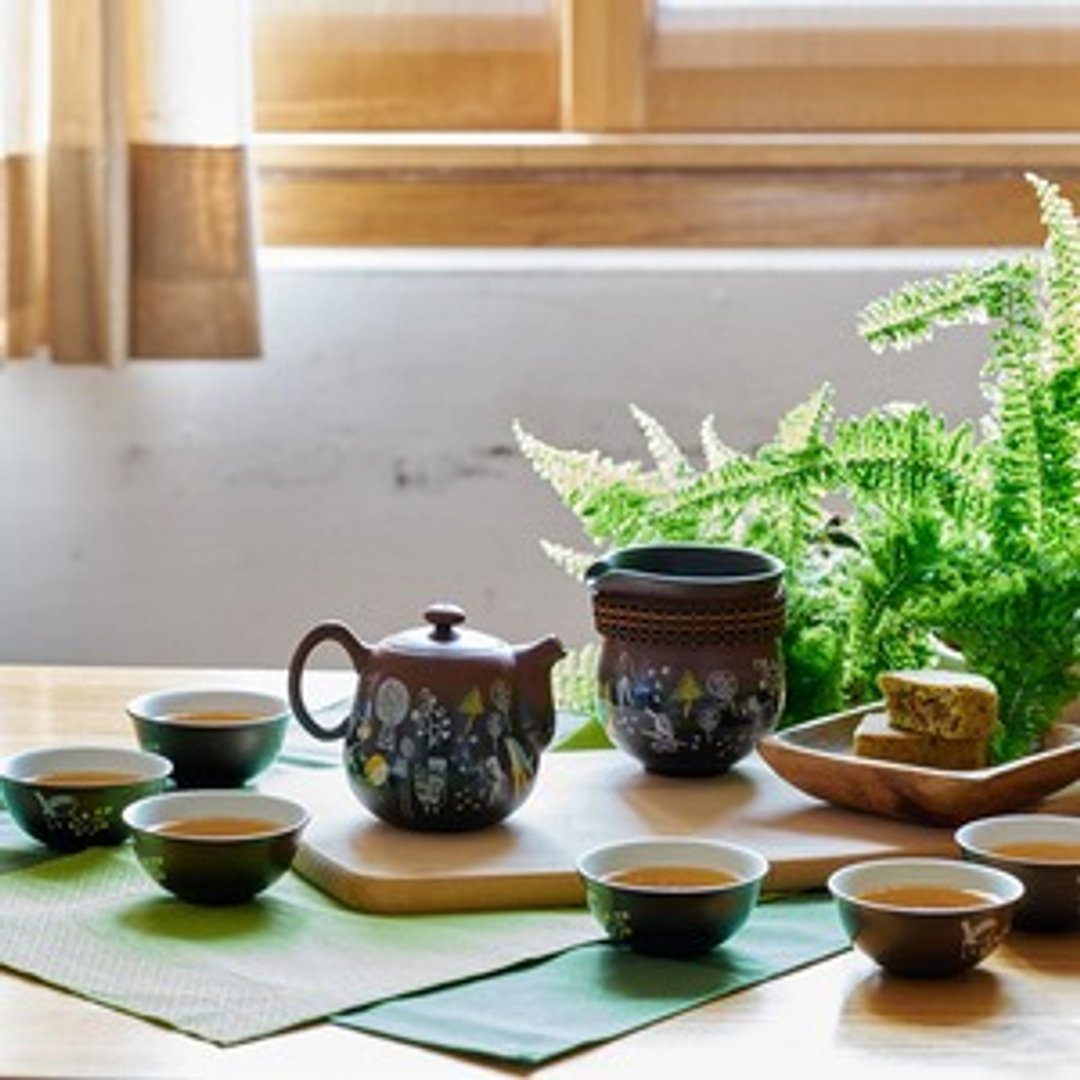 陶作坊│吴孝儒x喜憨儿 陶朴系列－品茗者满足壶礼盒组 (黑红) - 茶具/茶杯 - 其他材质 黑色