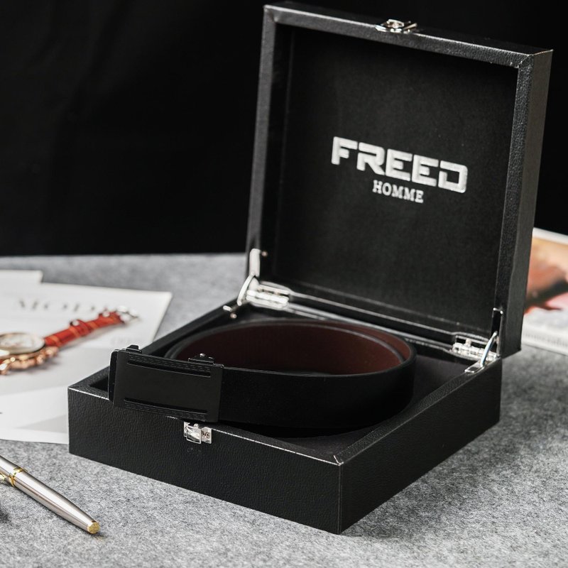 【FREED】经典黑色方扣真皮皮带 送礼推荐 退休礼物 男生礼物 - 皮带/腰带 - 真皮 黑色