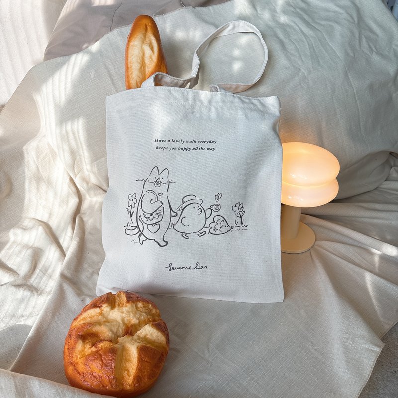 插画帆布包 - Lovely Walk - 手提包/手提袋 - 棉．麻 白色