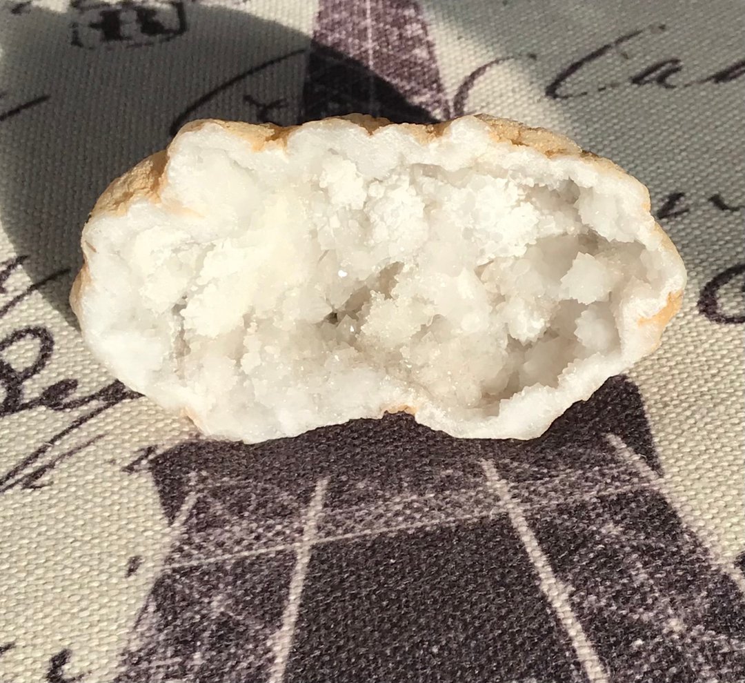 摩洛哥白水晶洞 天然原石 水晶 crystal 摆设 水晶原矿天然原石 - 其他 - 水晶 白色