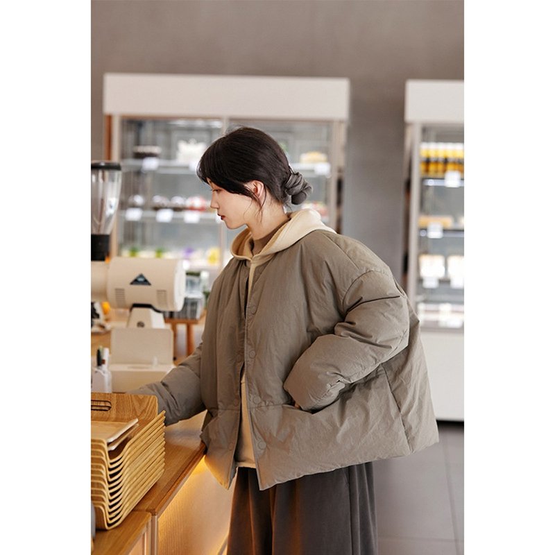 青灰色棉朴素白鸭绒高级保暖短款羽绒服 - 女装上衣 - 棉．麻 