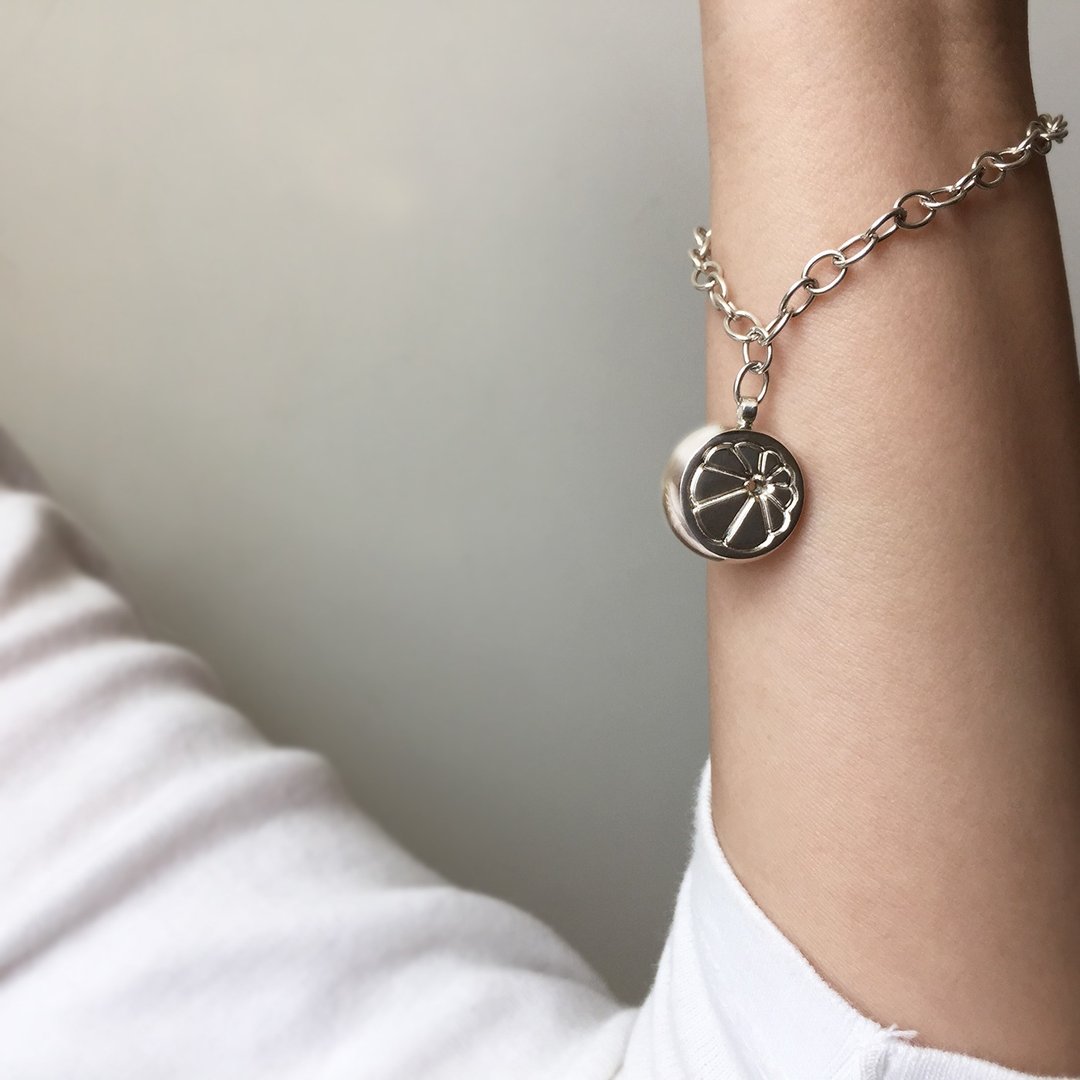 lemon bracelet_柠檬手链 | 925纯银 限量 设计师手作 - 手链/手环 - 银 银色