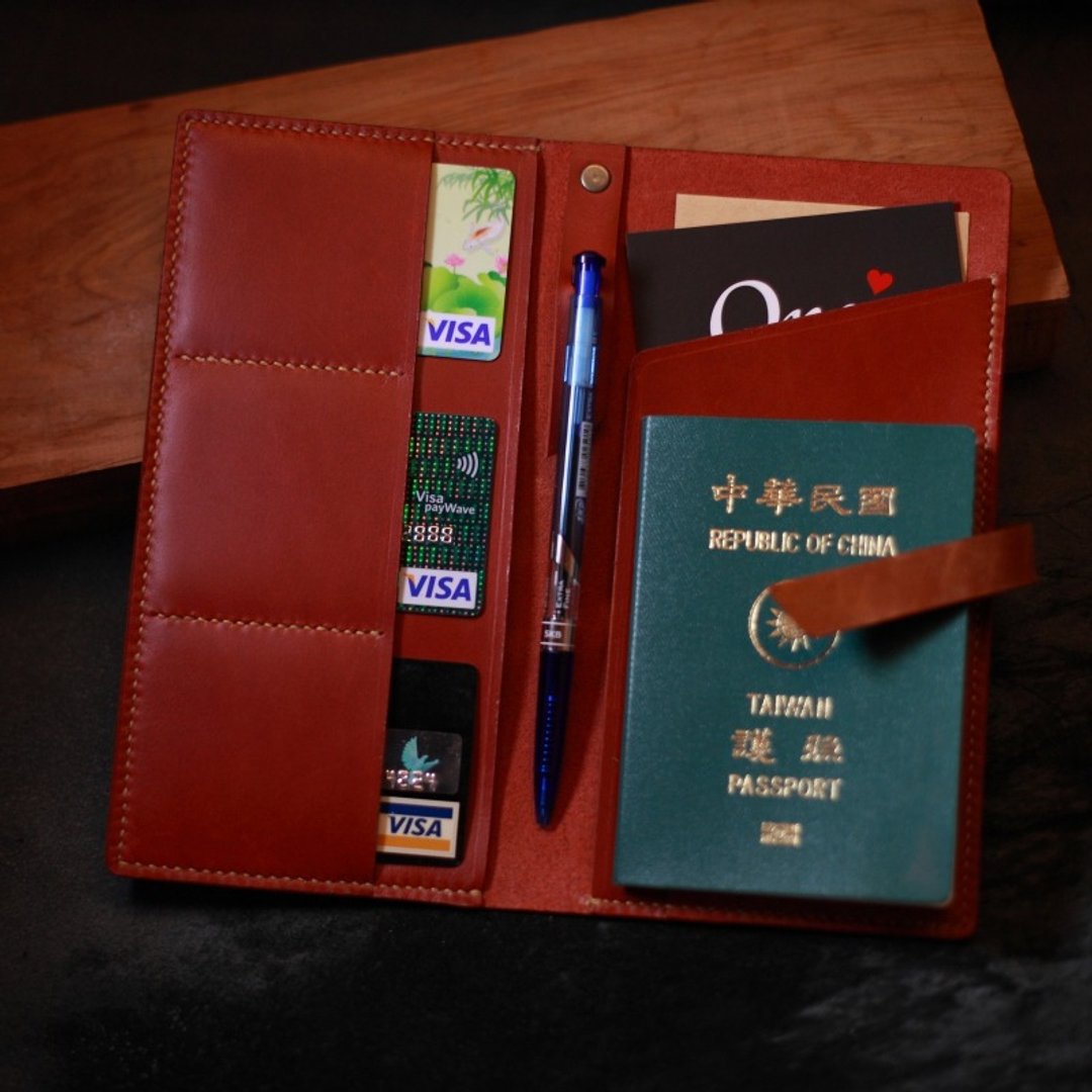 ONE+ 纯手工制 护照夹 Passport holder - 护照夹/护照套 - 真皮 红色