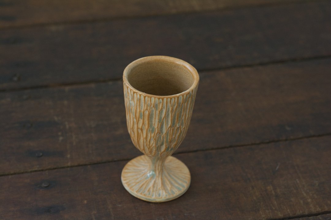 凿木纹高脚杯 | 沙青 | A - 茶具/茶杯 - 陶 咖啡色