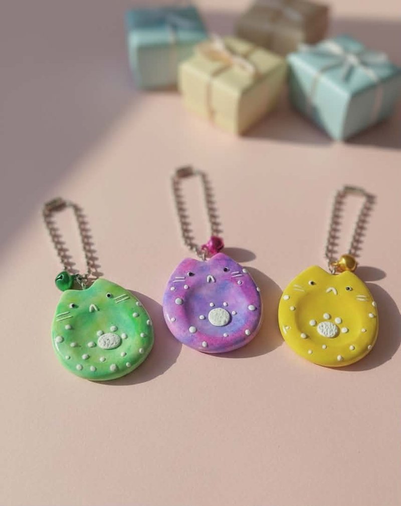 Worry Stone 钥匙圈 舒压石 手工制作，尺寸 3.5 厘米。单价/1 件。 - 钥匙链/钥匙包 - 其他材质 多色