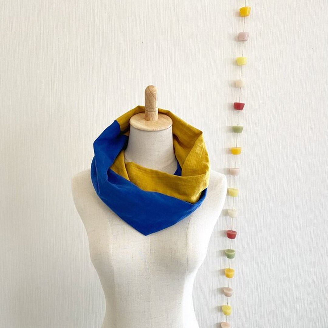 Made in Japan High quality double gauze fluffy dreamy snood bicolor mustard yellow blue - 围巾/披肩 - 棉 多色