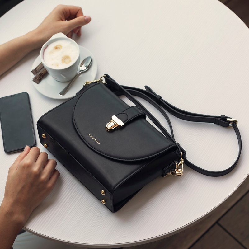 Athena 简约多用途 侧背包 斜背包 手提包 (黑色) - 侧背包/斜挎包 - 人造皮革 黑色