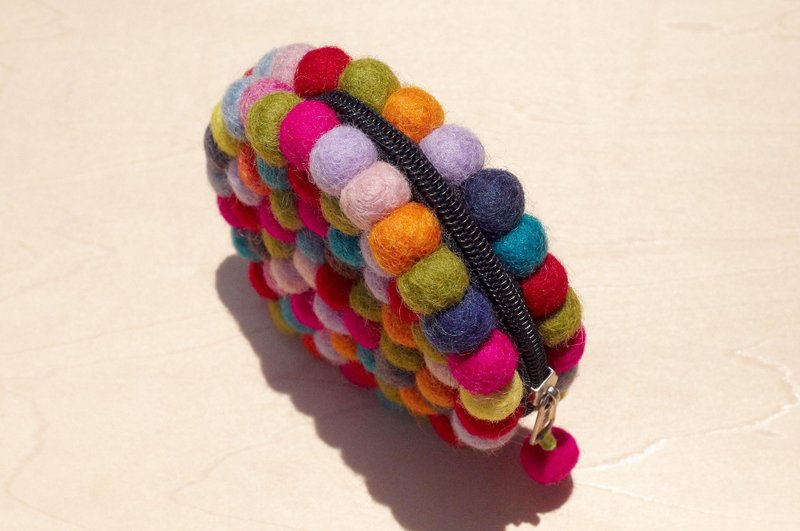 圣诞礼物 限量一件 手工羊毛毡圆形零钱包 / 收纳包 / 小包 / 杂物包 - 缤纷羊毛毡球 - 零钱包 - 羊毛 多色